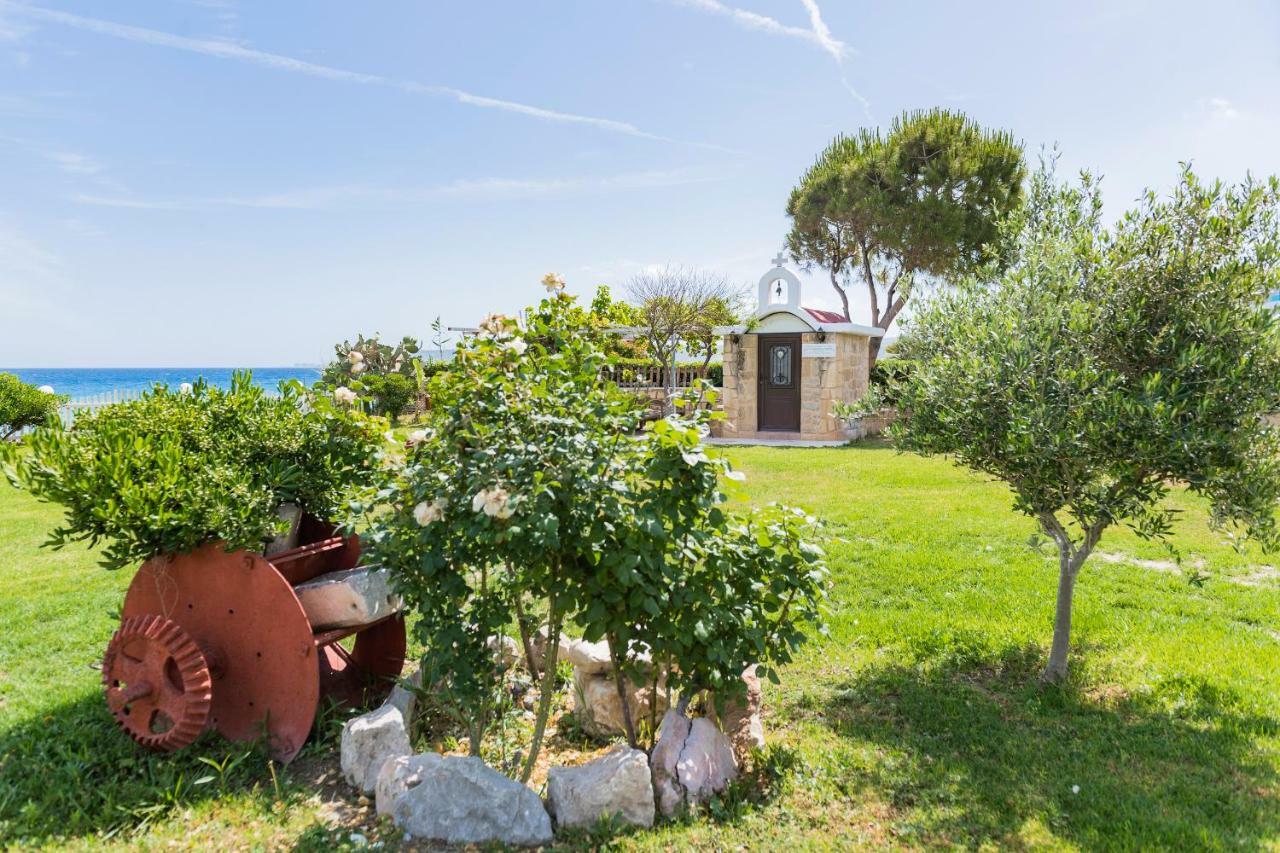 Nastazia Luxury Beach House Lalyssos Eksteriør billede