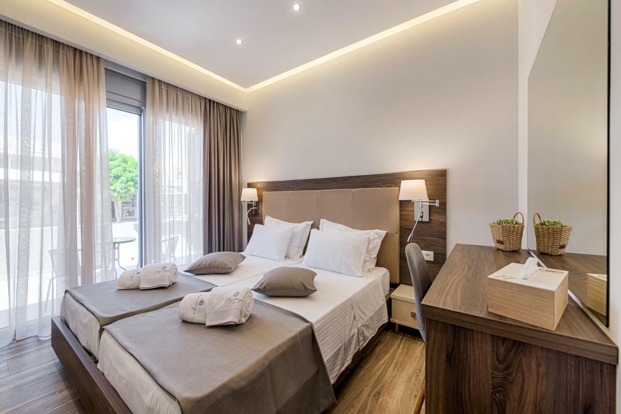 Nastazia Luxury Beach House Lalyssos Eksteriør billede