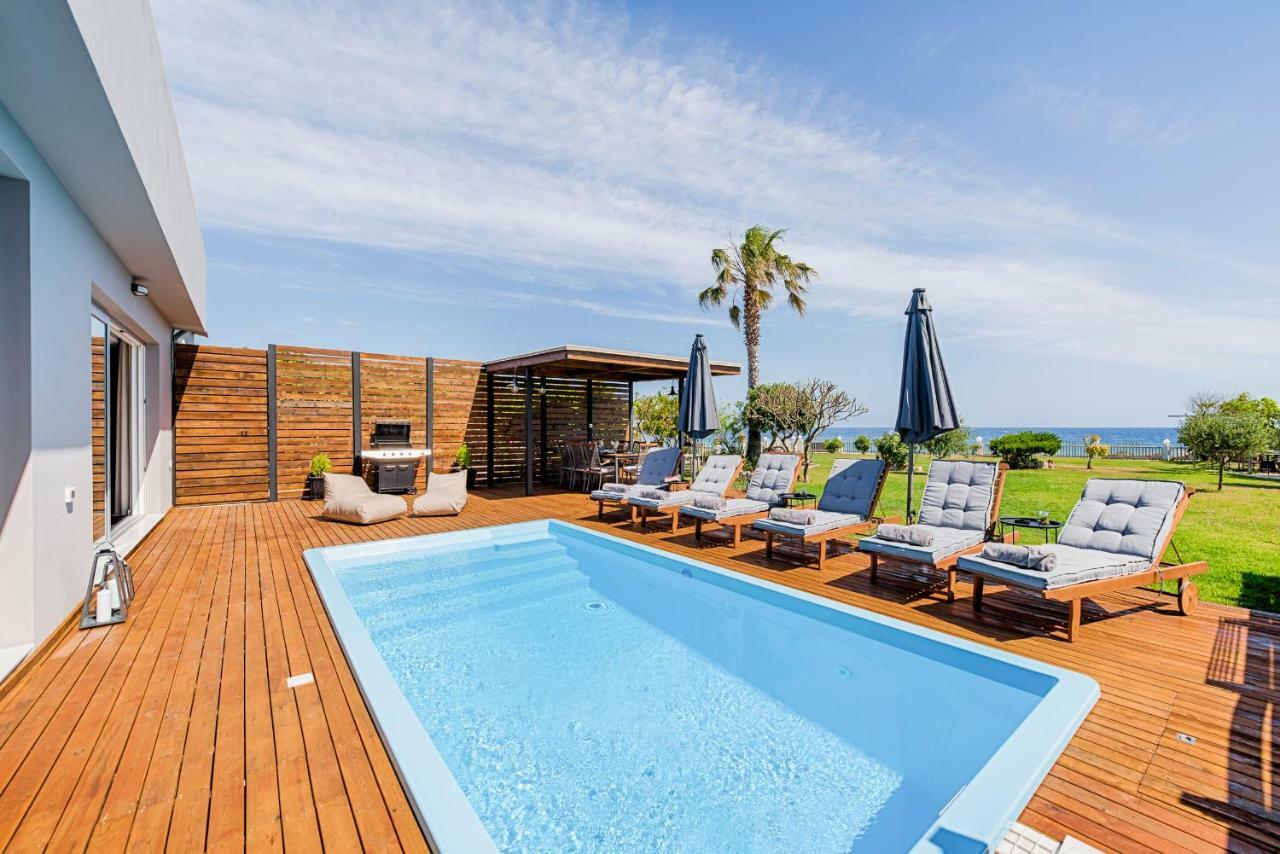 Nastazia Luxury Beach House Lalyssos Eksteriør billede